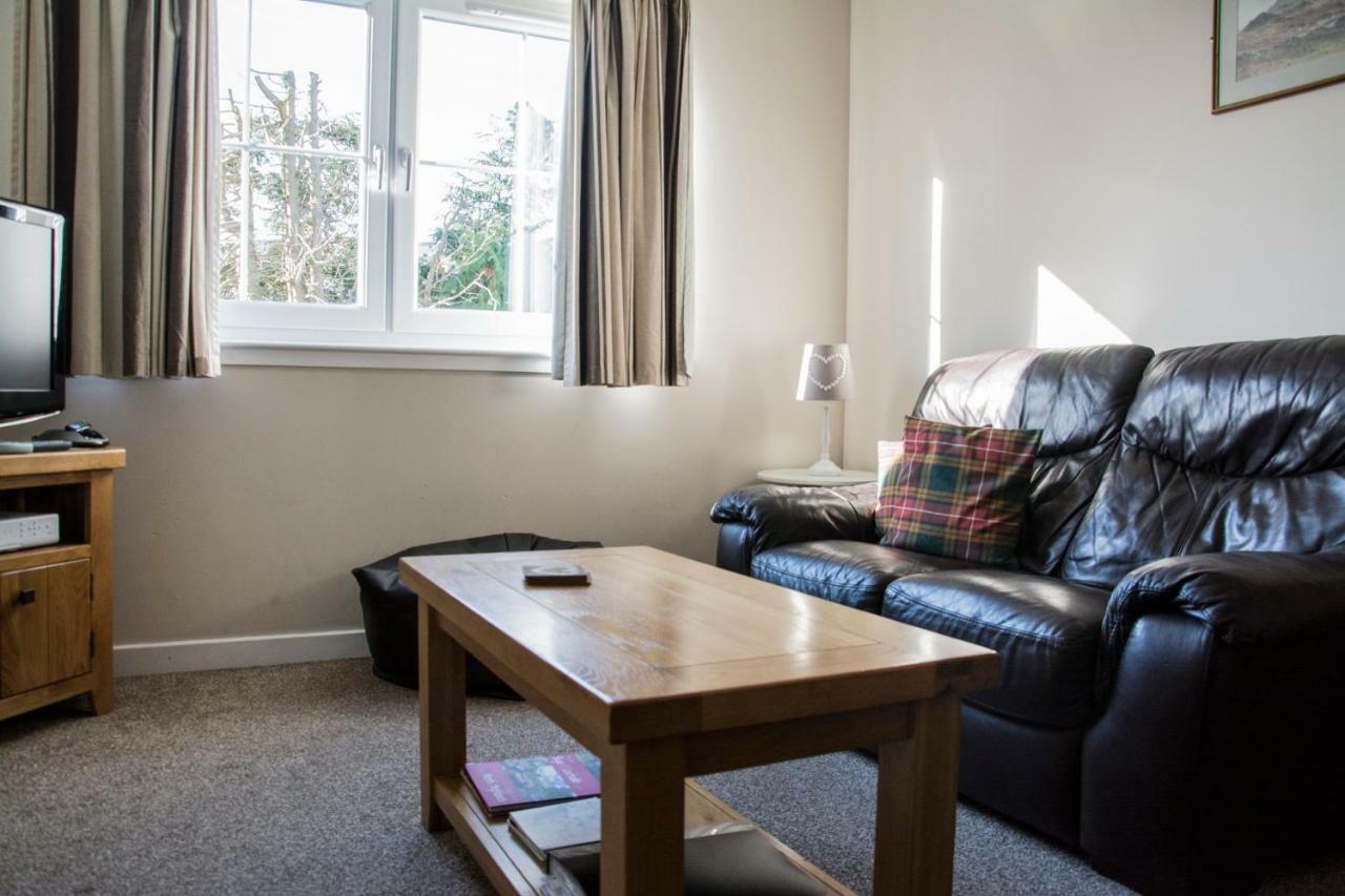 Apartment 2, Pheonix Flats Portree Esterno foto