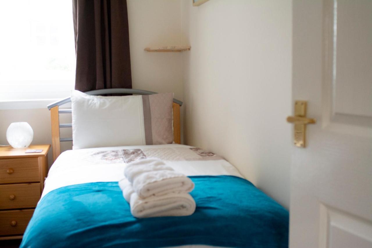 Apartment 2, Pheonix Flats Portree Esterno foto